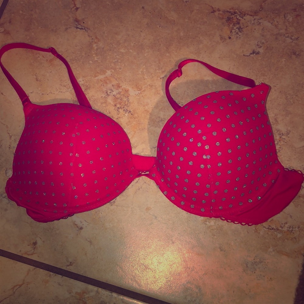 Victoria Secret 36B Push Up Bra